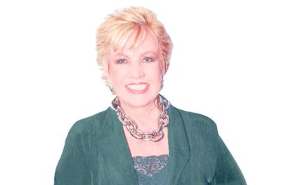 Maxine Woodside no se libra de demandas