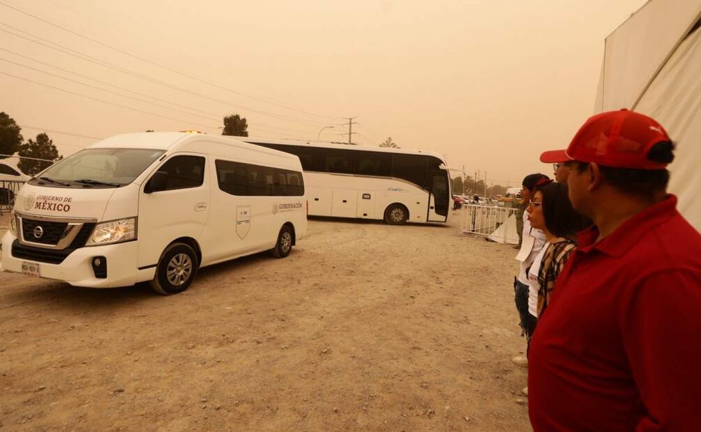 Reciben en Ciudad Juárez a grupo de migrantes deportados de EU (06/03/2025). Foto: Especial