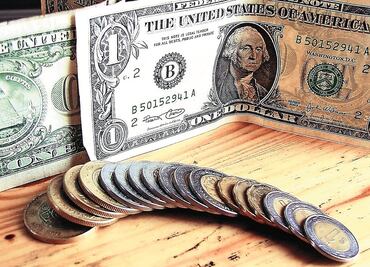 Octubre, uno de los peores meses para la bolsa y el peso