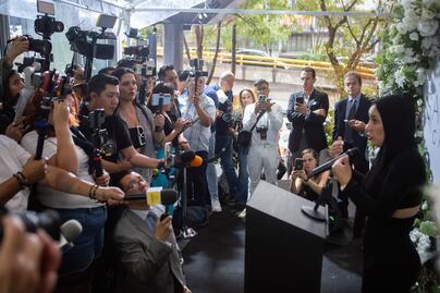 Reaparece Sandra Cuevas; lanza dardos contra Monreal y Alessandra Rojo de la Vega  