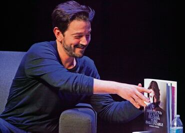 Diego Luna hace de su vida un libro: “La neta es chida”