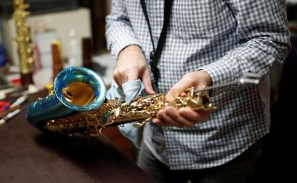 Competencia china fractura a fabricante de saxofones