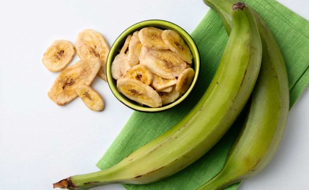 Este es el perfil nutricional del plátano verde, un fruto muy consumido en África. Foto: Freepik