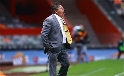 Salen en defensa del "Piojo" Herrera por no usar cubrebocas 