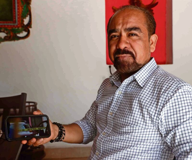 Familia de Arturo Rosas Herrera, uno de los amigos más cercanos de Antonio de la Cruz, explica que no recuerda que su colega le haya manifestado alguna amenaza. Foto: Diego Simón/EL UNIVERSALasesinado deja el estado por miedo