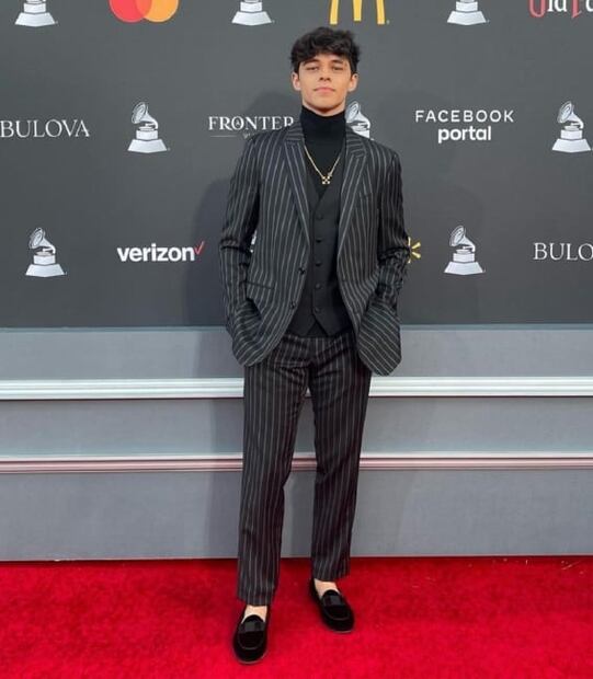 FOTOS: Conoce el estilo de Alex Hoyer, nuevo novio de Danna Paola