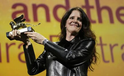 Laura Poitras gana León de Oro en Venecia con documental de la crisis de los opioides en EU