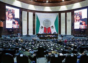 Buscan reelección 467 diputados y 88 senadores: INE