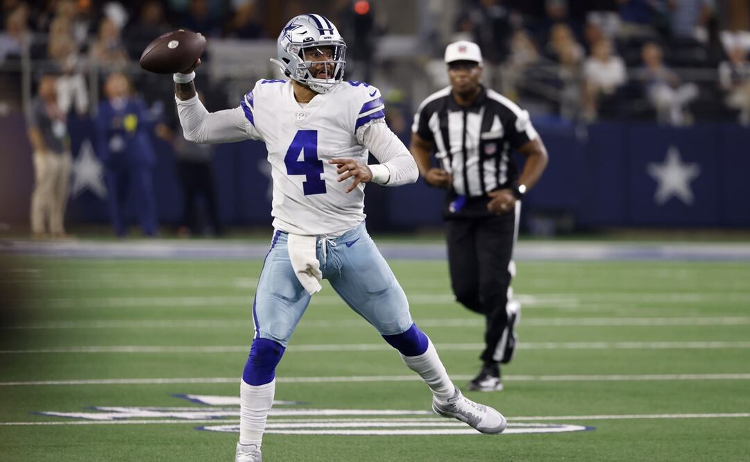 Dak Prescott en el duelo contra Tampa Bay - FOTO: AP