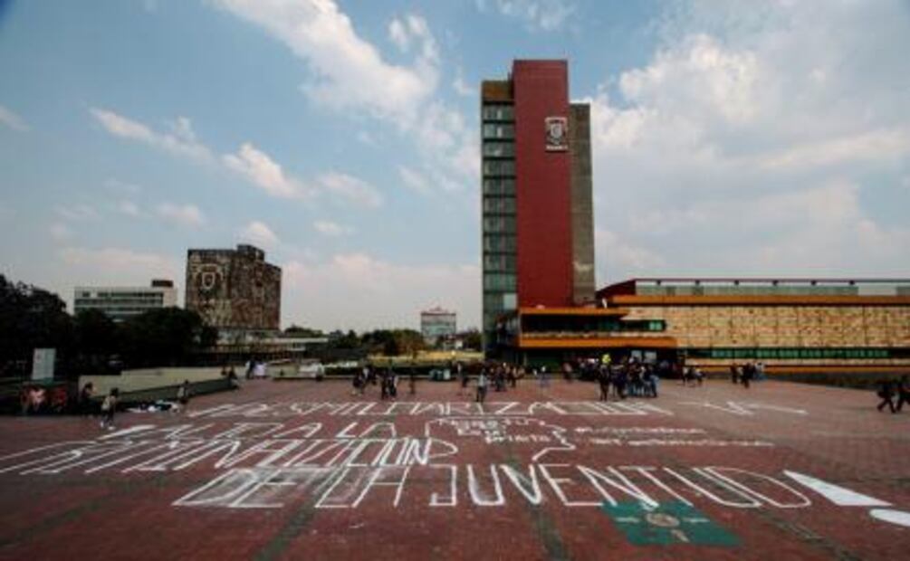 Anomalías y omisiones abrieron camino a torres frente a CU
