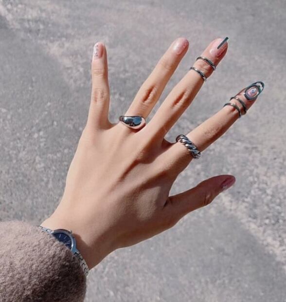 Anillos para las uñas, la nueva tendencia de esta temporada