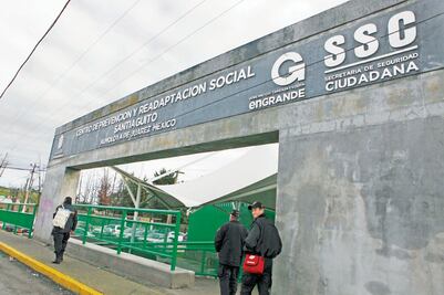 Escapa un reo del penal de Santiaguito