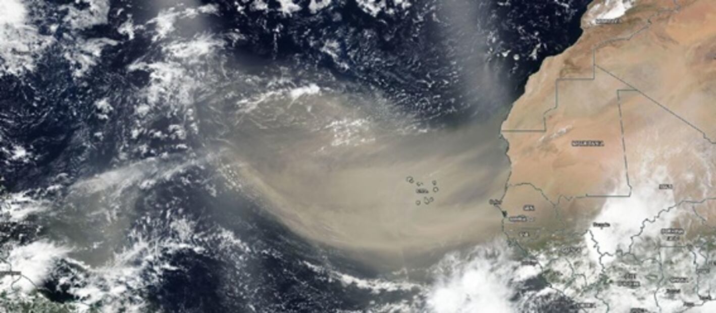 Así se ve la nube de polvo del Sahara que ya llegó al Caribe