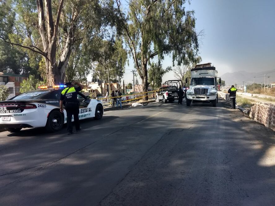 Al sitio arribaron policías municipales y estatales, quienes realizaron un operativo por la zona donde se registraron los hechos, pero no pudieron localizar al asesino (Foto: Especial)