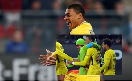 Aficionados disfrazados de 'Tortugas Ninja' celebran con Mbappé