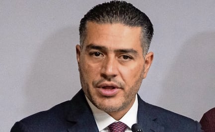 Diputadas de Morena siguen el ejemplo de Fidel Velázquez