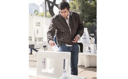 Llaman a INE a recabar firmas físicas para 2022