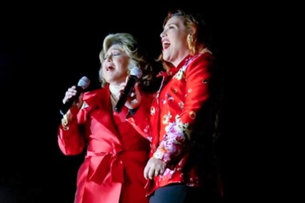 Angélica María y Ángelica Vale. Foto: Captura Twitter