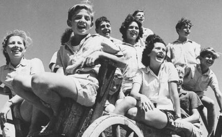 Qué son los kibutz, las comunas agrarias que fueron clave para la formación y el desarrollo del Estado de Israel