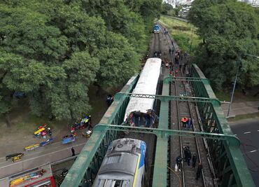 "Fueron 10 segundos de sacudida; me dio terror": testimonios de sobrevivientes de choque de trenes en Argentina