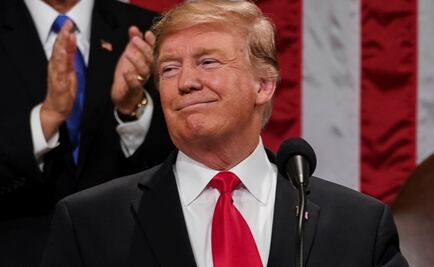 Trump se burla de senadora demócrata que busca la candidatura presidencial 