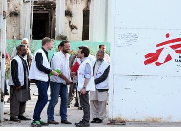 Médicos Sin Fronteras denuncia que sus trabajadores en Gaza "se consumen" por el hambre; "inaceptable" usar comida como arma de guerra