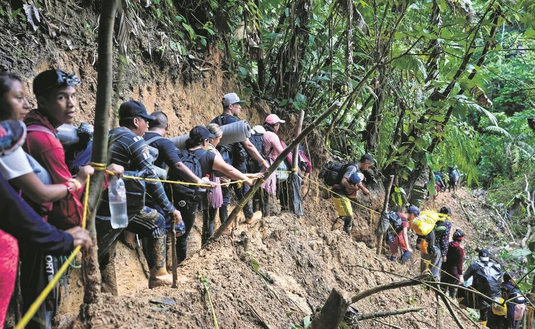 Migrantes, en su mayoría venezolanos, cruzan el Tapón del Darién desde Colombia hacia Panamá, con la esperanza de llegar a Estados Unidos.Foto: Archivo/ El Universal