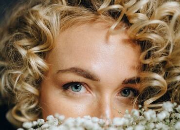 Elimina ojeras y bolsas debajo de los ojos con cúrcuma