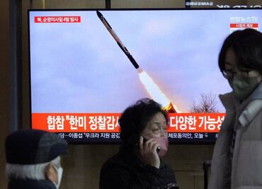 Corea del Norte lanza dos misiles balísticos al mar de Japón