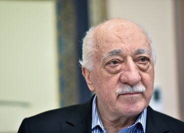 Turquía pide dos cadenas perpetuas para Gülen