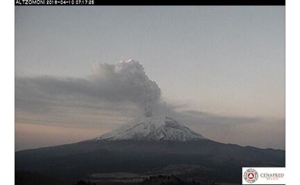 Volcán Popocatépetl registra leve explosión y fumarola