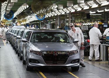 Escasez de autos nuevos persistirá