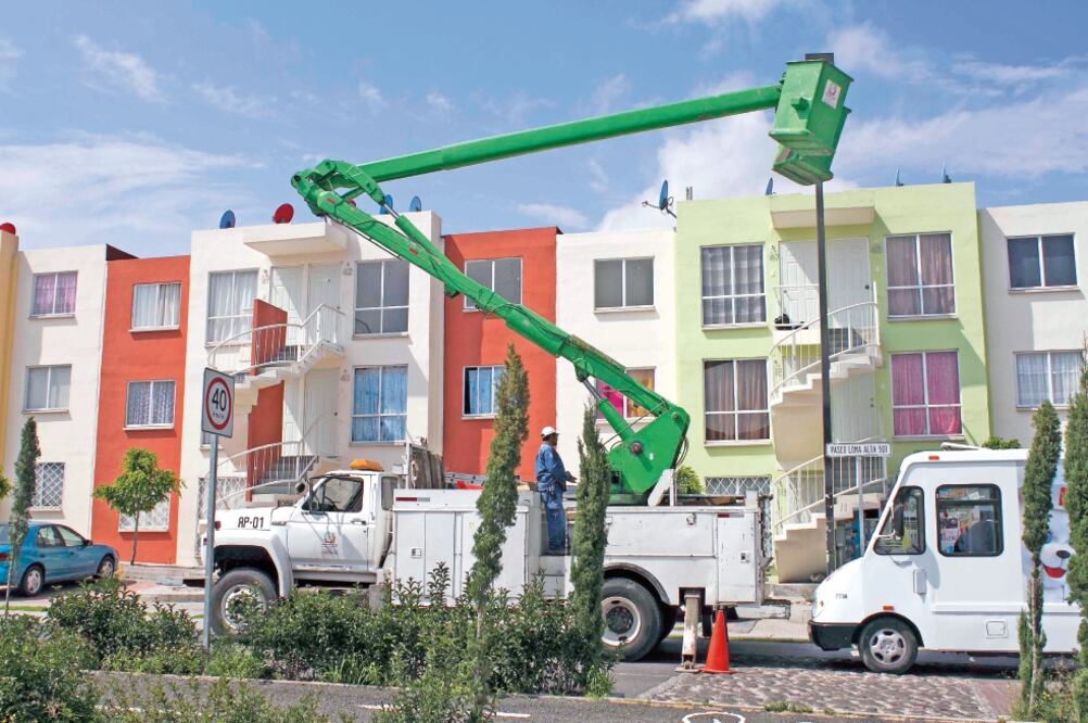 Emisiones al ambiente. El parque de vivienda consume 17% de la energía nacional y genera 4% de las emisiones, dijo Paloma Silva de Anzorena, directora de la Conavi (ARCHIVO. EL UNIVERSAL)