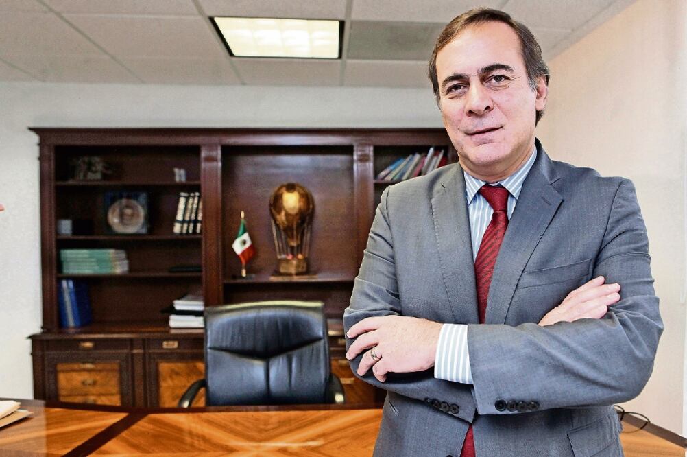 Juan Pablo Castañón, presidente del CCE, pidió una Secretaría de la Función Pública que sea un órgano de control efectivo y real. (ARCHIVO EL UNIVERSAL)