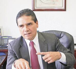 SCJN admite a trámite controversia por superdelegados promovida por Silvano Aureoles