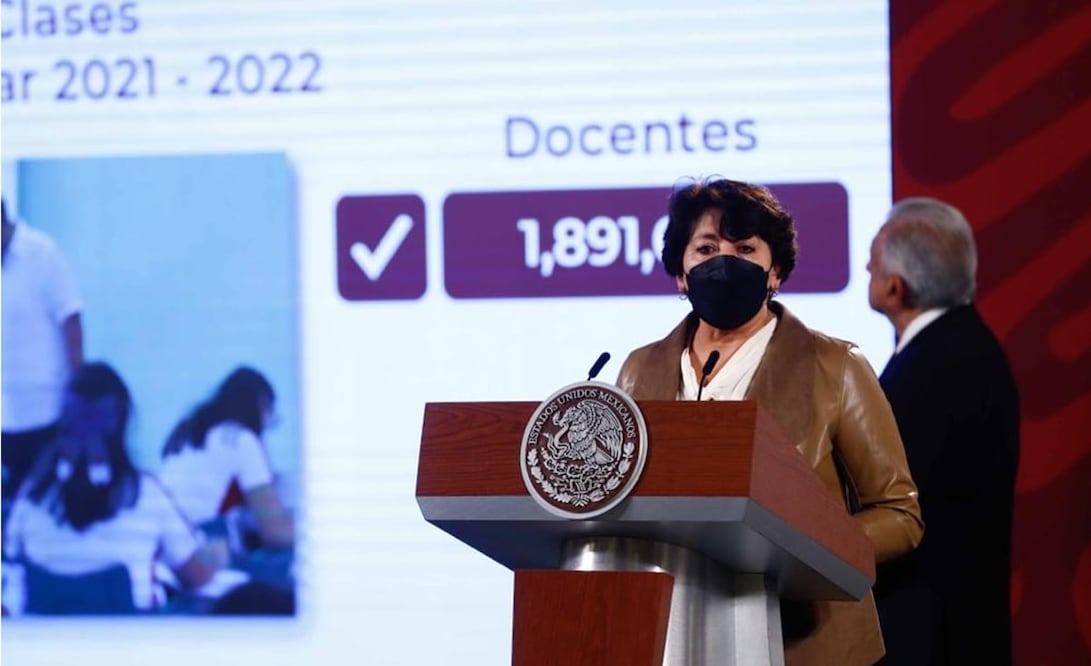La secretaria de Educación Pública invitó a quienes cuestionan la desaparición de este programa a que visiten comunidades lejanas en Chiapas, Yucatán, y Oaxaca. Foto: Diego Simón Sánchez