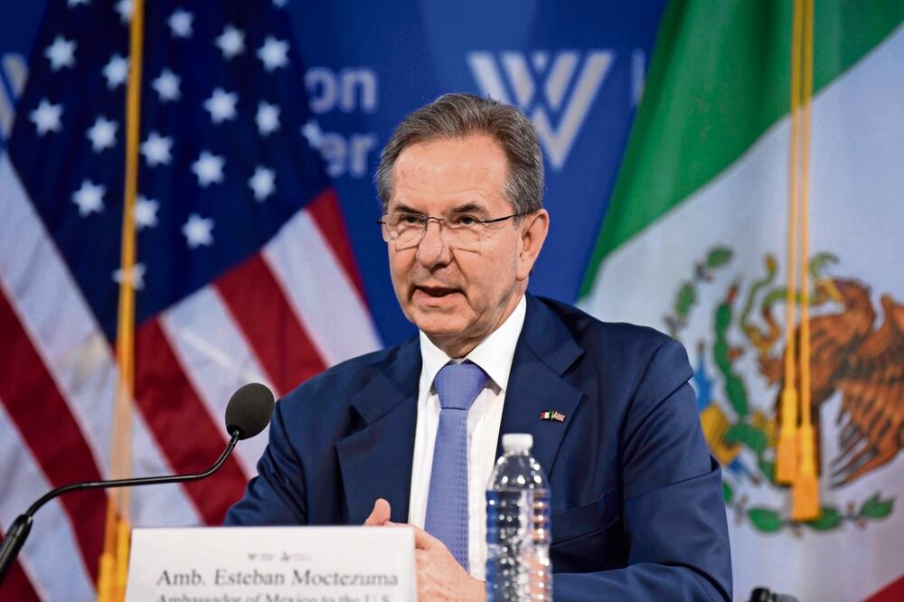 El embajador de México en Washington, Esteban Moctezuma, dijo que se está luchando de manera firme contra el fentanilo. Foto: EFE