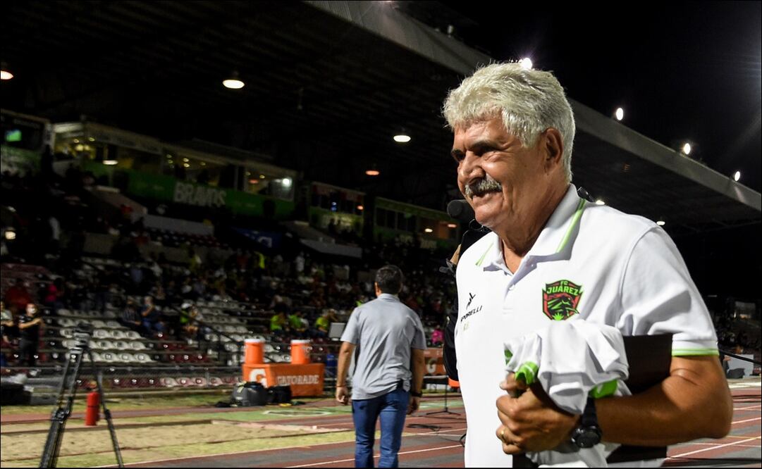 Ricardo Ferretti podría volver a dirigir / FOTO: IMAGO7