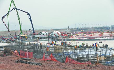 Gobierno lanzará oferta de recompra de bonos del NAIM; continuarán las obras