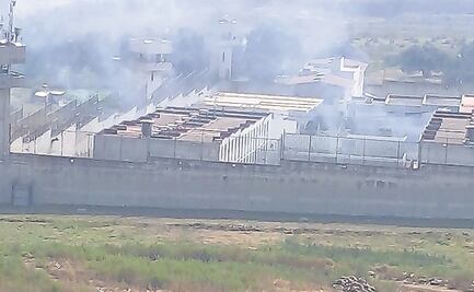 Frenan riña de reos en Chiconautla