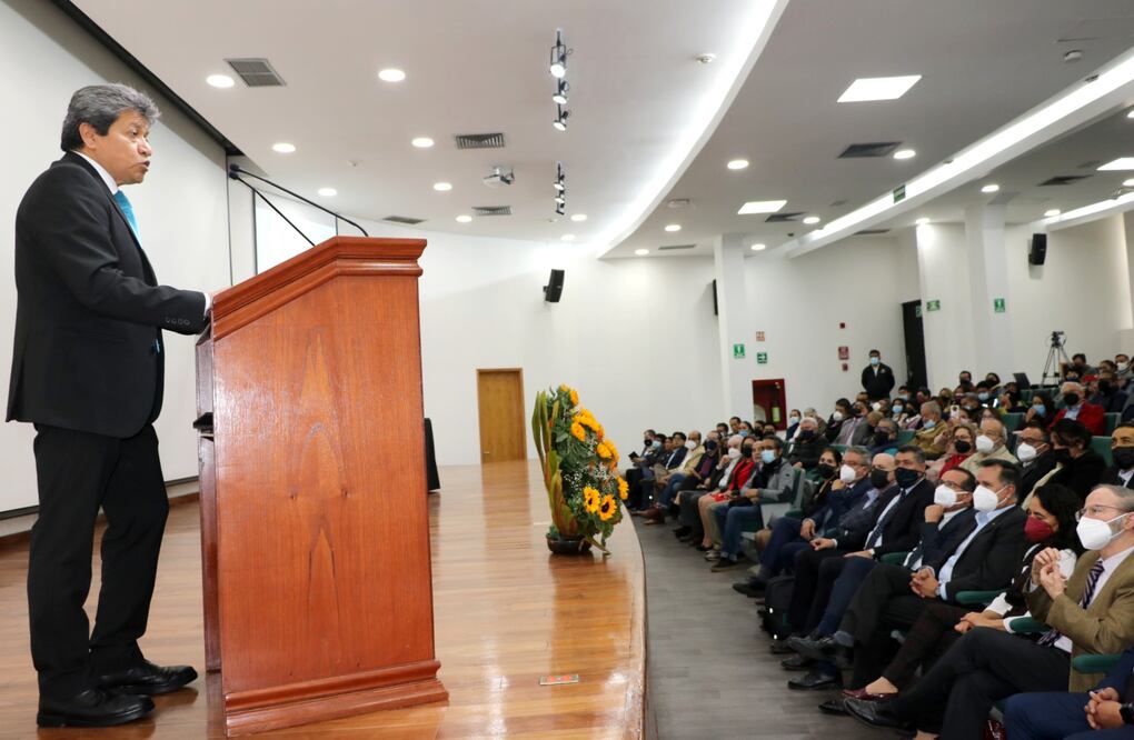 Alberto Sánchez Hernández al tomar posesión de la dirección general del Centro de Investigación y de Estudios Avanzados (Cinvestav). Fotos: Cinvestav