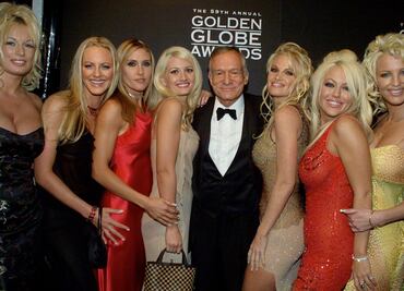 Conejitas y famosos lamentan muerte de Hugh Hefner