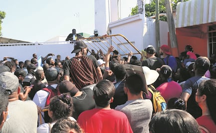 Irrumpen migrantes en instalaciones del INM