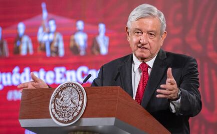 Tras polémica, AMLO pide retirar pase de charola en Conacyt