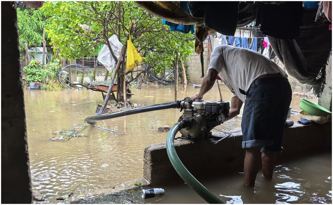 Gobierno federal declara en Emergencia sólo a un municipio de Oaxaca por el paso de "John". Foto: Edwin Hernández / EL UNIVERSAL