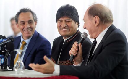 Evo Morales presenta su equipo de defensa; tachan de "infundadas" las denuncias en su contra