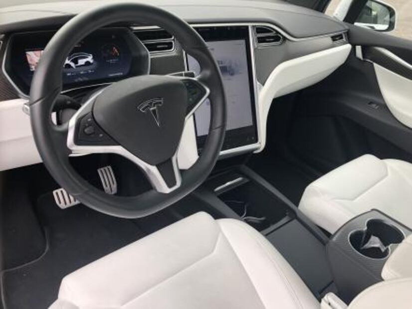 Tesla Model X: una sensación difícil de igualar
