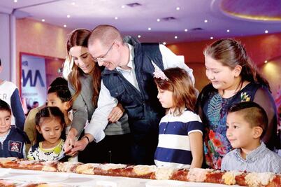 Llama Anaya a tener campañas en paz