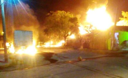 Explota depósito clandestino de carburante robado en Tamaulipas