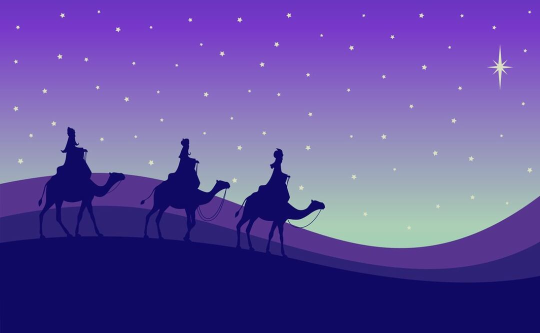 Es tradición que los Reyes Magos, antes de ir casa por casa, recorran la tarde del 5 de enero las calles de los pueblos y ciudades españolas en festivas cabalgatas. Imagen: Pixabay